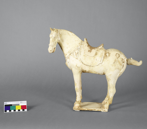 Pferdestatue Tang-Dynastie. Foto: Flurin Bertschinger, NB